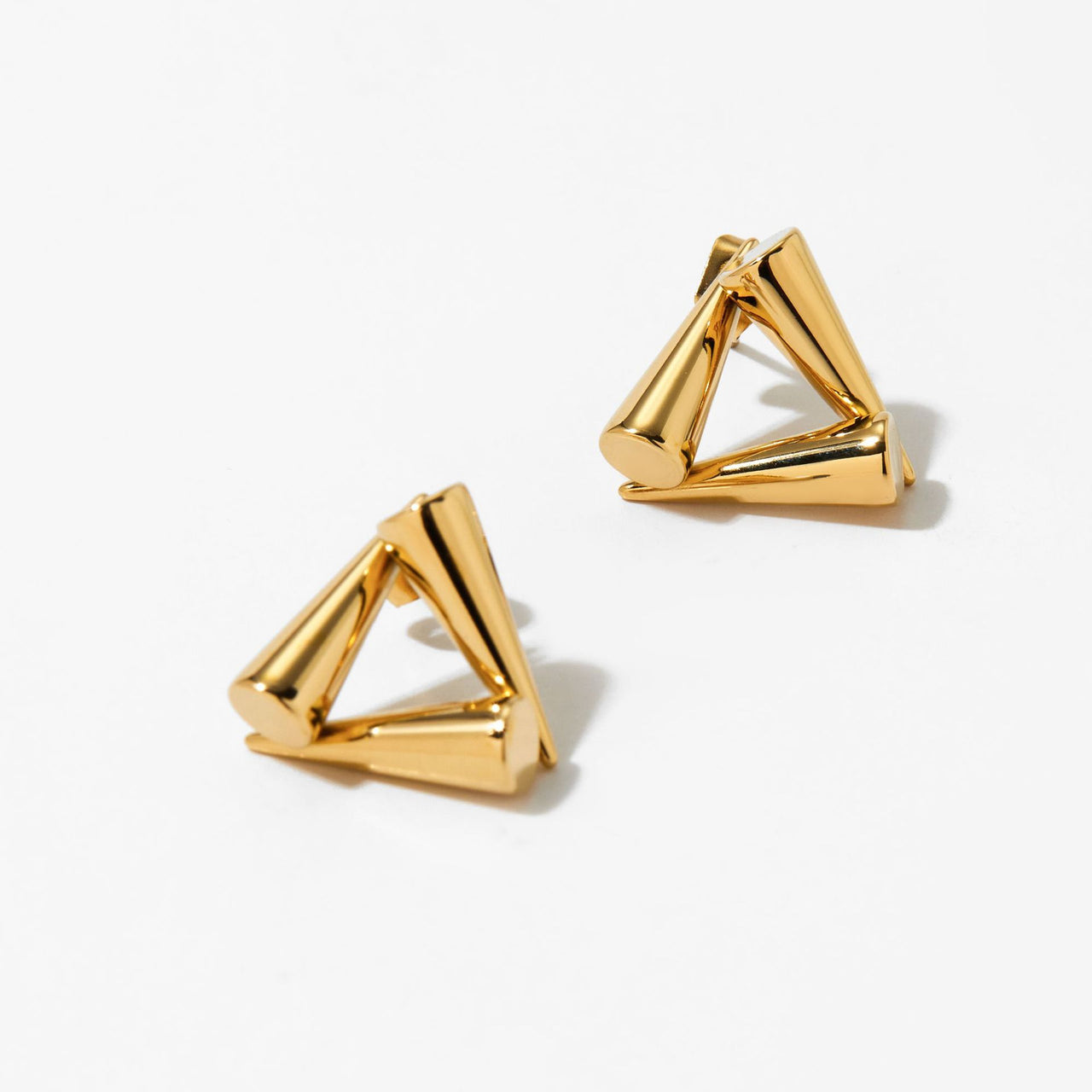 KRISELL STUD EARRINGS