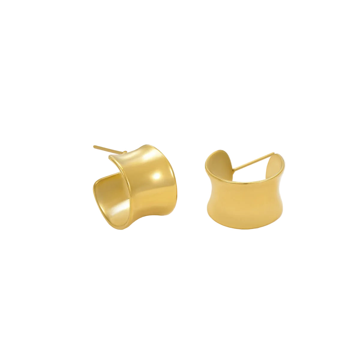 LAILA HUGGIE EARRINGS