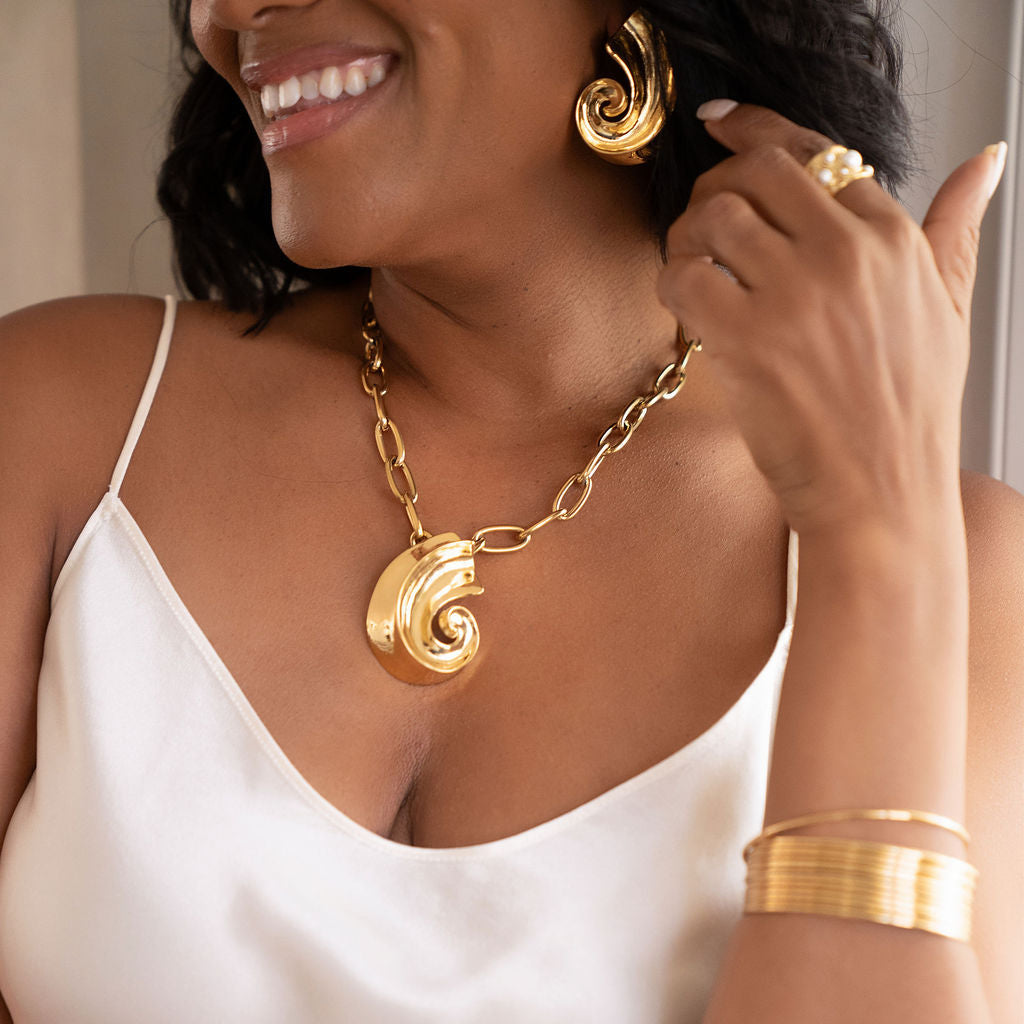 JORDAN CURVY NECKLACE