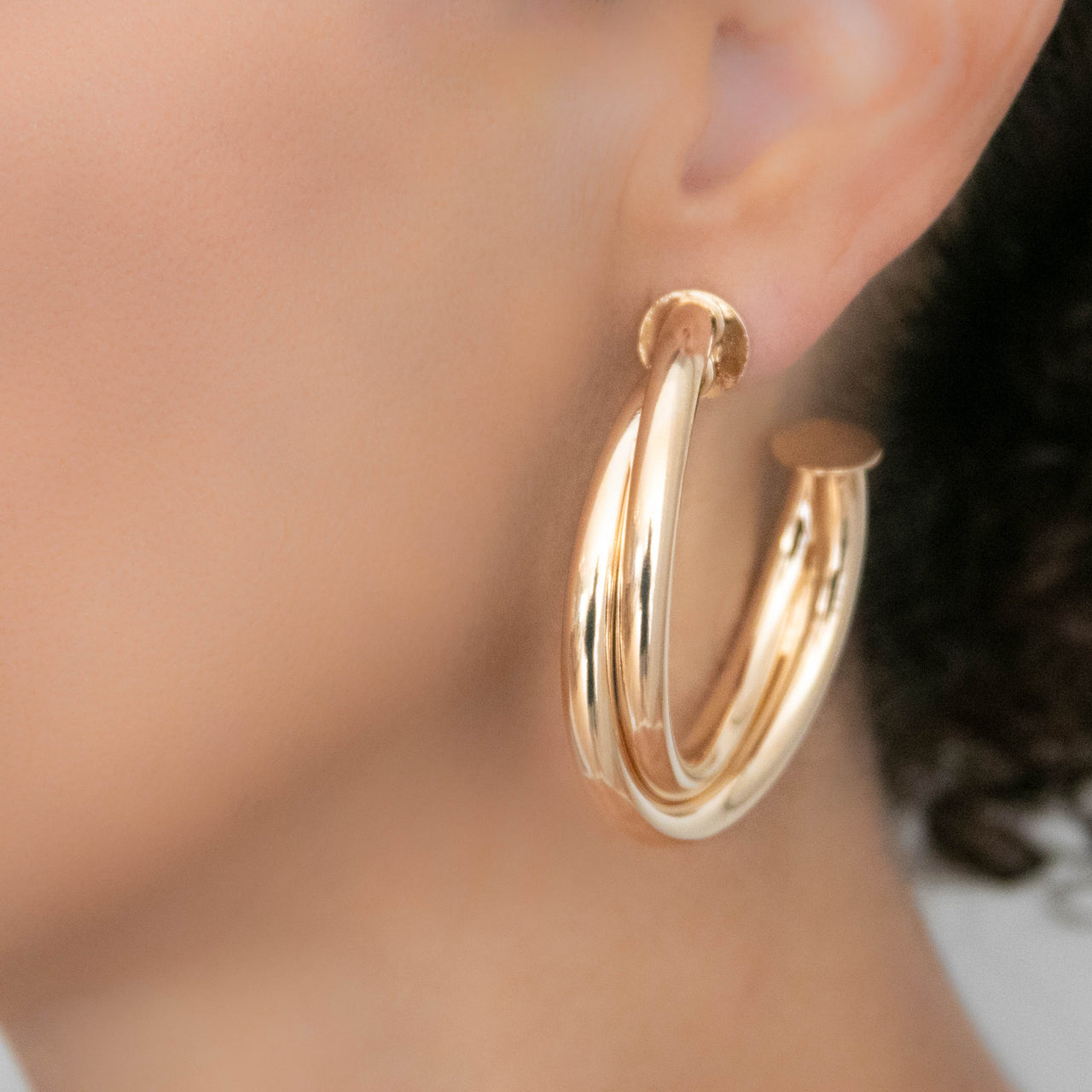 TAYLOR HOOPS