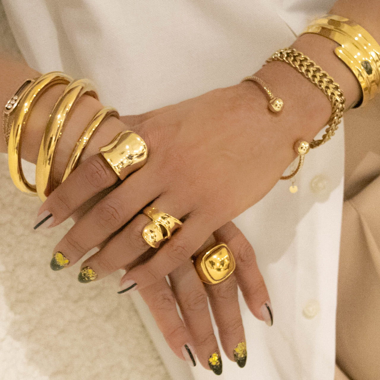 VICTORIA RING