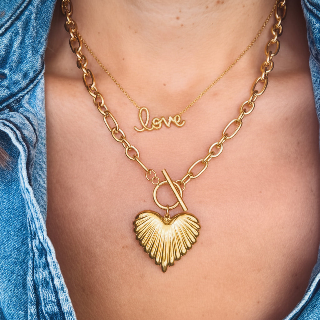 LOVE ERA NECKLACE