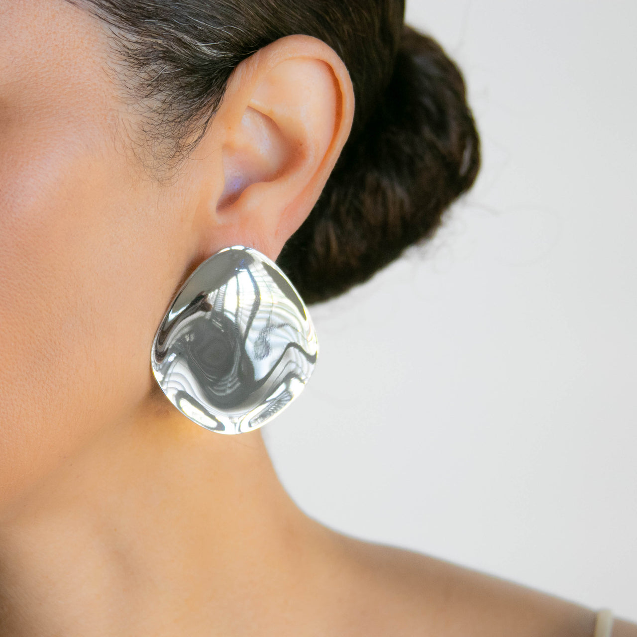 ADELE STUD EARRINGS